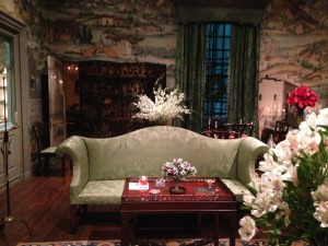 Love this room at Winterthur with hand painted original wall paper from China